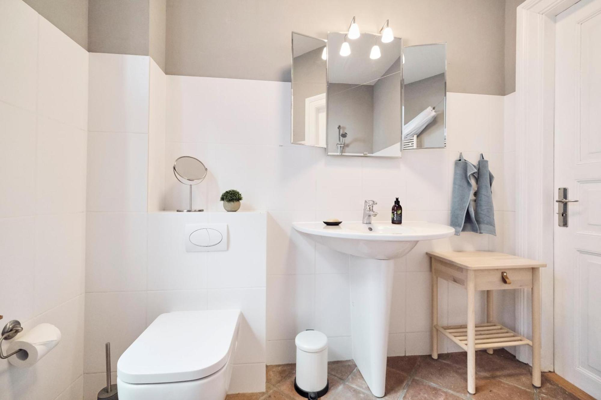Villa Rosa - Charmante, Grosse Altbauwohnung Flensbourg Extérieur photo